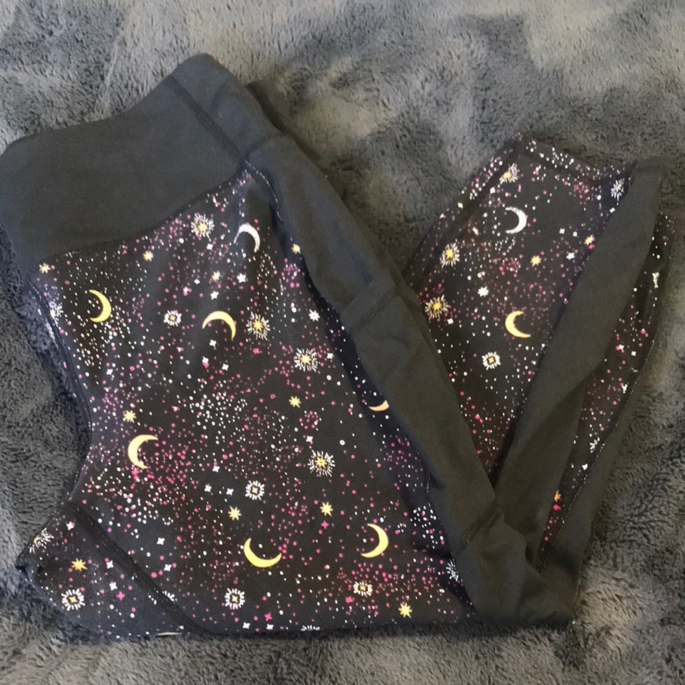 Torrid Black Leggings with Celestial Print